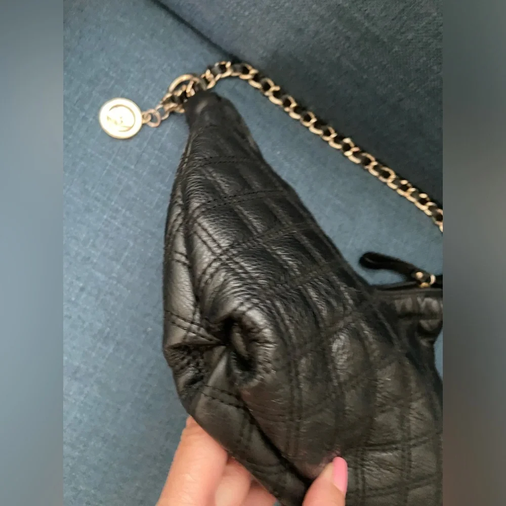 The Sak Black Hobo Bag with Quilted Design - Picture 8 of 15